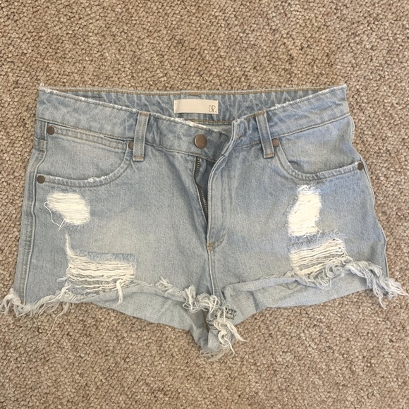 Nordstrom BP short Jean shorts. Size 26 - Picture 1 of 3
